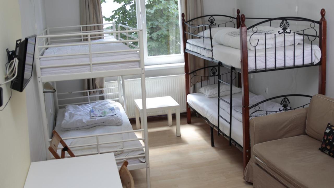 Pit Stop Hostel Poznan Dış mekan fotoğraf